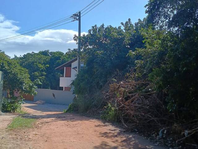 Land in Terreno com 1.358m² pode construir multi-familiar