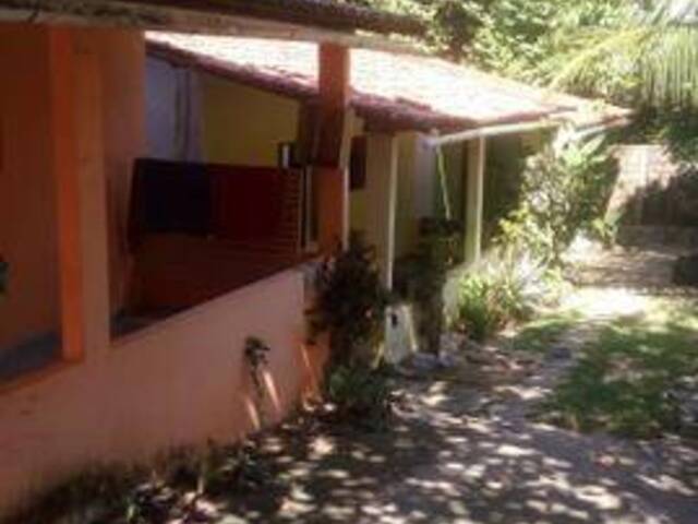 House in 3 chalés geminados para rentabilidade