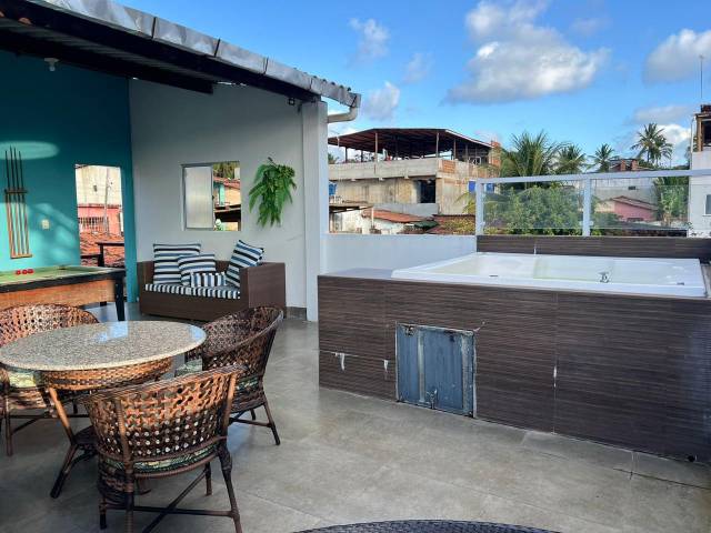 House in Casa 3 suítes piscina junto a av. principal de Pipa