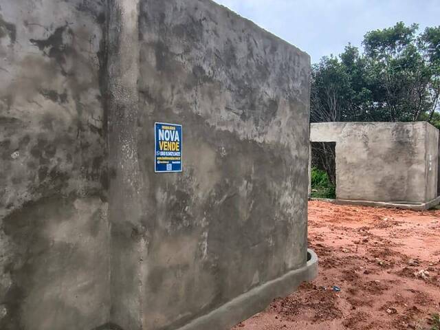 Land in Lotes na rua da cancela com muros 445m²  R$ 189 mil