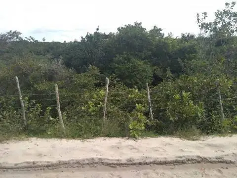 Land in área com 5.700m²