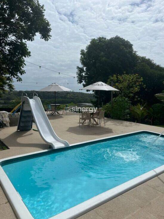 House in terreno de 2341mt com 4 casas